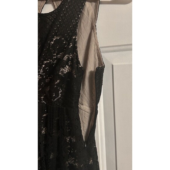 Free People Fit & Flare Black Lace Dress Cut Out Back Lined Sleeveless Size 0 - Picture 11 of 13